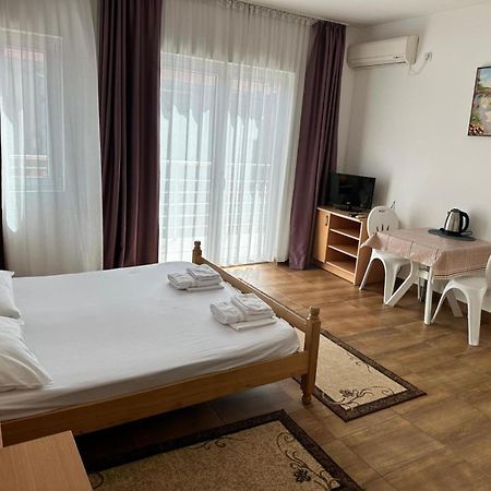 Apartmani Franeta Budva Buitenkant foto