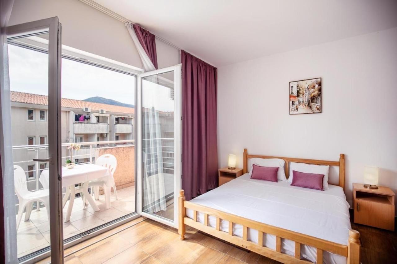 Apartmani Franeta Budva Buitenkant foto